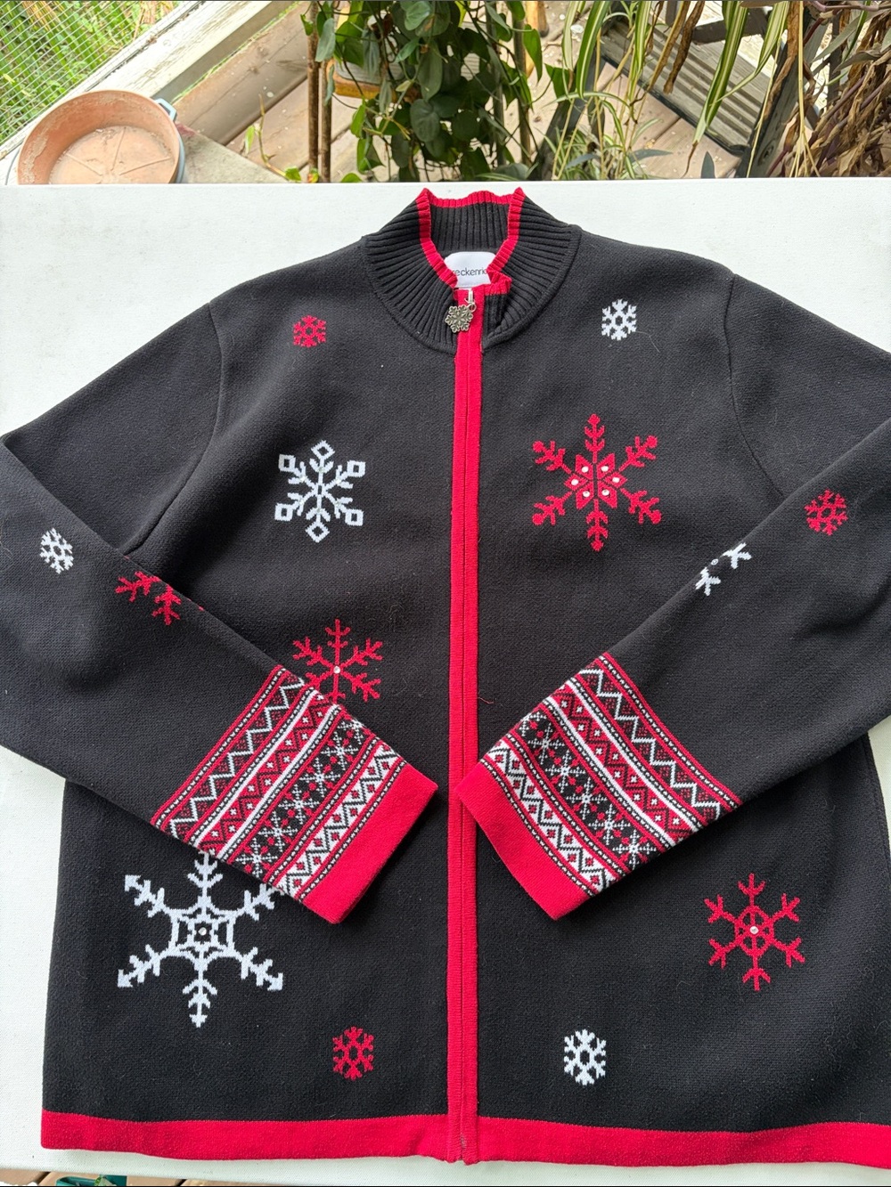 Breckenridge Women’s Black Cardigan Zip Sweater Snowflakes Fair Isle